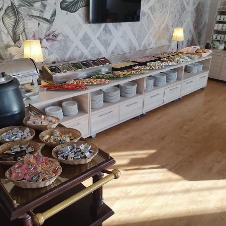 Hotel Mikulski Gliwice Dış mekan fotoğraf