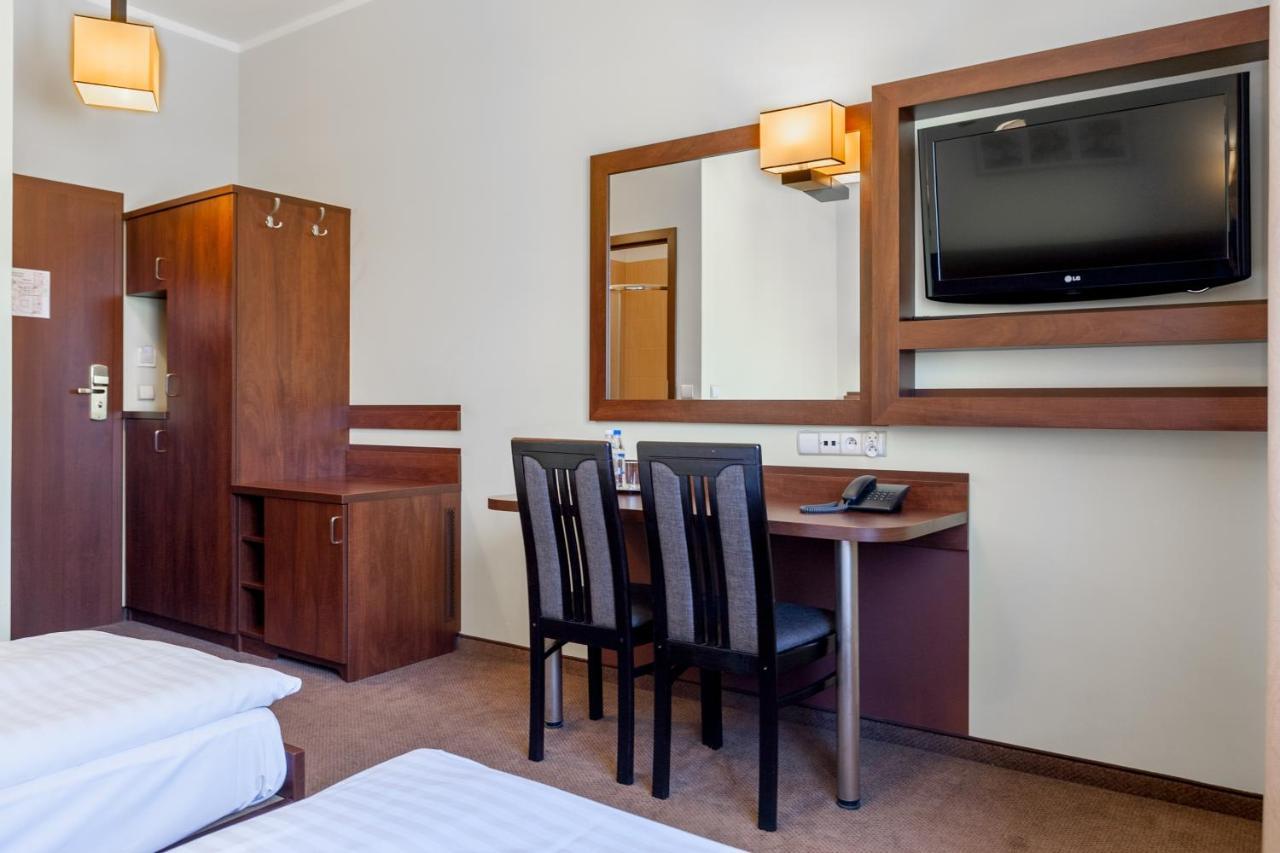 Hotel Mikulski Gliwice Dış mekan fotoğraf